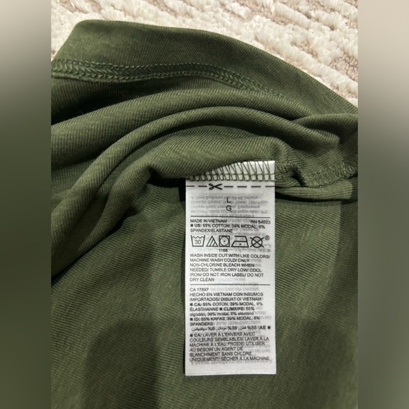 NWT Army Green Tank. Large - Picture 3 of 6